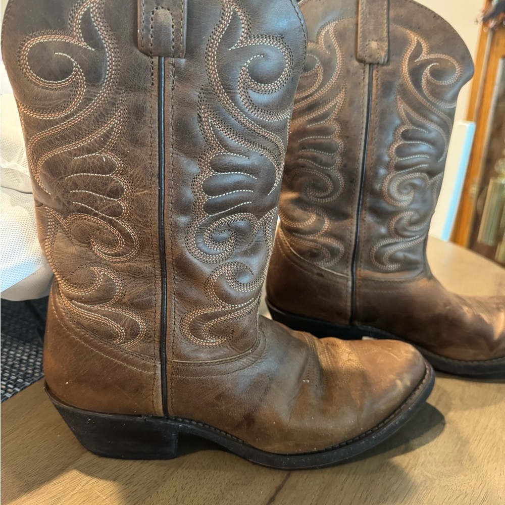 Laredo Tan Leather Western Boots
